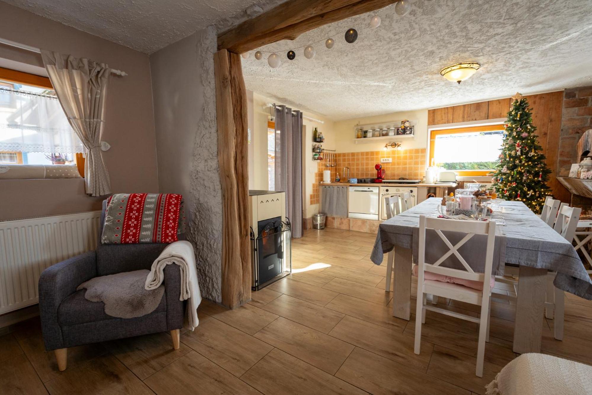 Guest House Pr' Cut Жировница Экстерьер фото